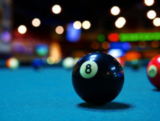 Pool table refelting service in Chicago